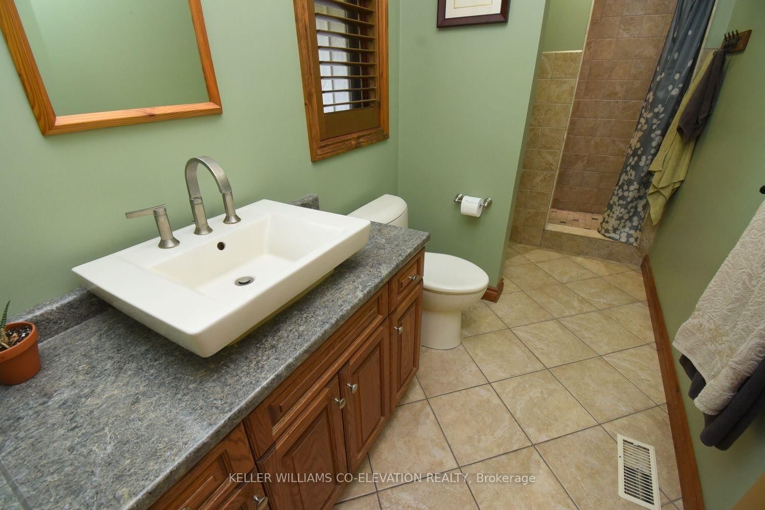 635 Millgrove Side Road • Hamilton, ON photo 37
