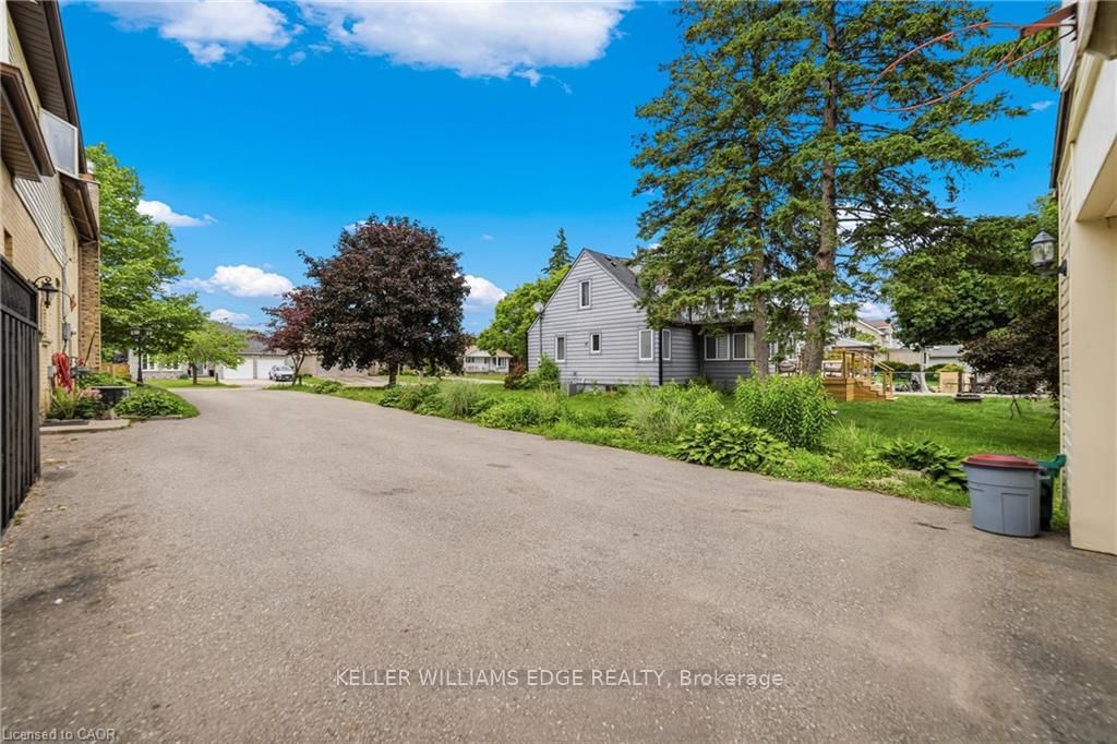 32 Clench Avenue • Brantford, ON photo 32