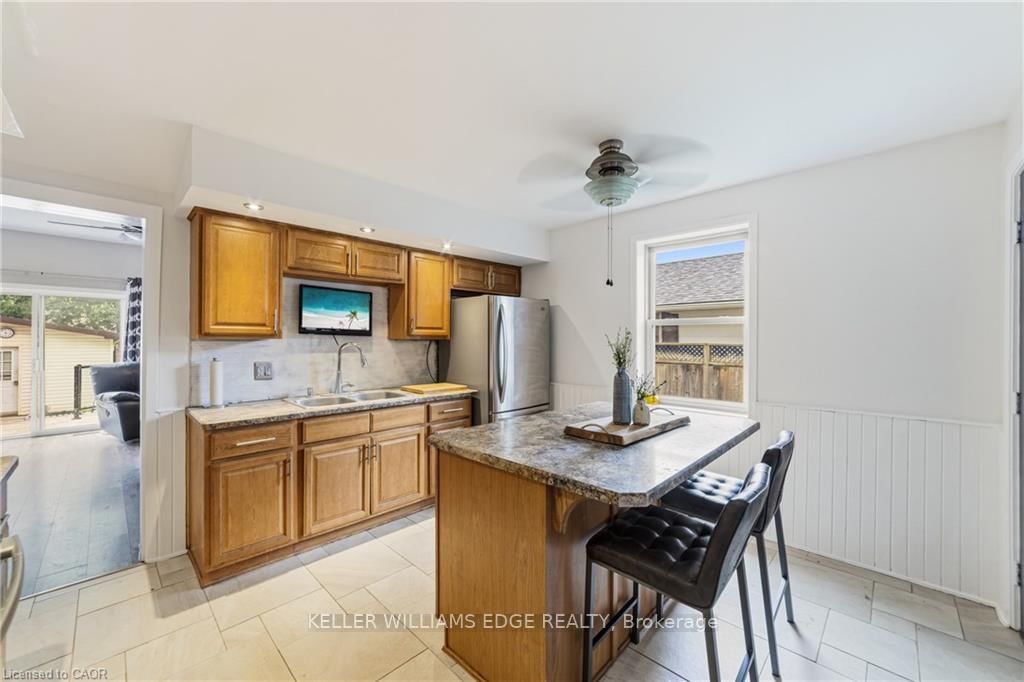32 Clench Avenue • Brantford, ON photo 8