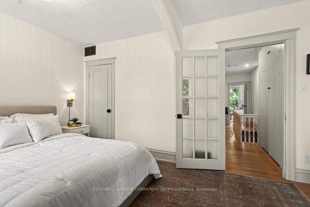148 Dundurn Street N • Hamilton, ON photo 20