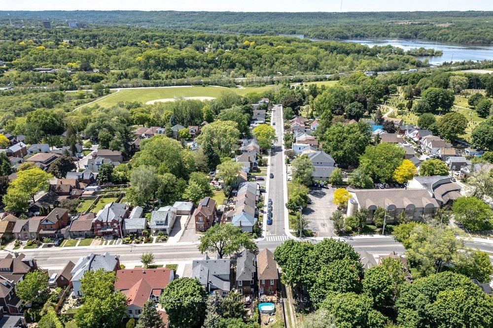 148 Dundurn Street N • Hamilton, ON photo 35