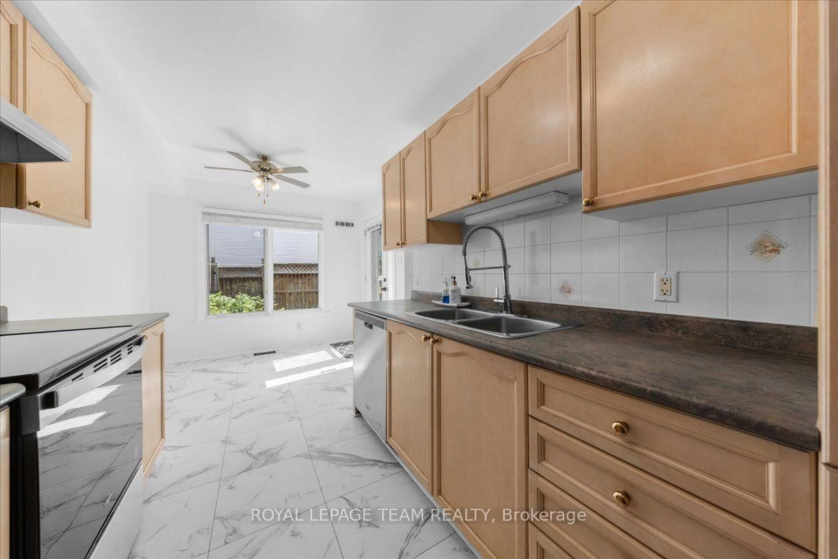 219 Tattersall Way • Ottawa, ON photo 19