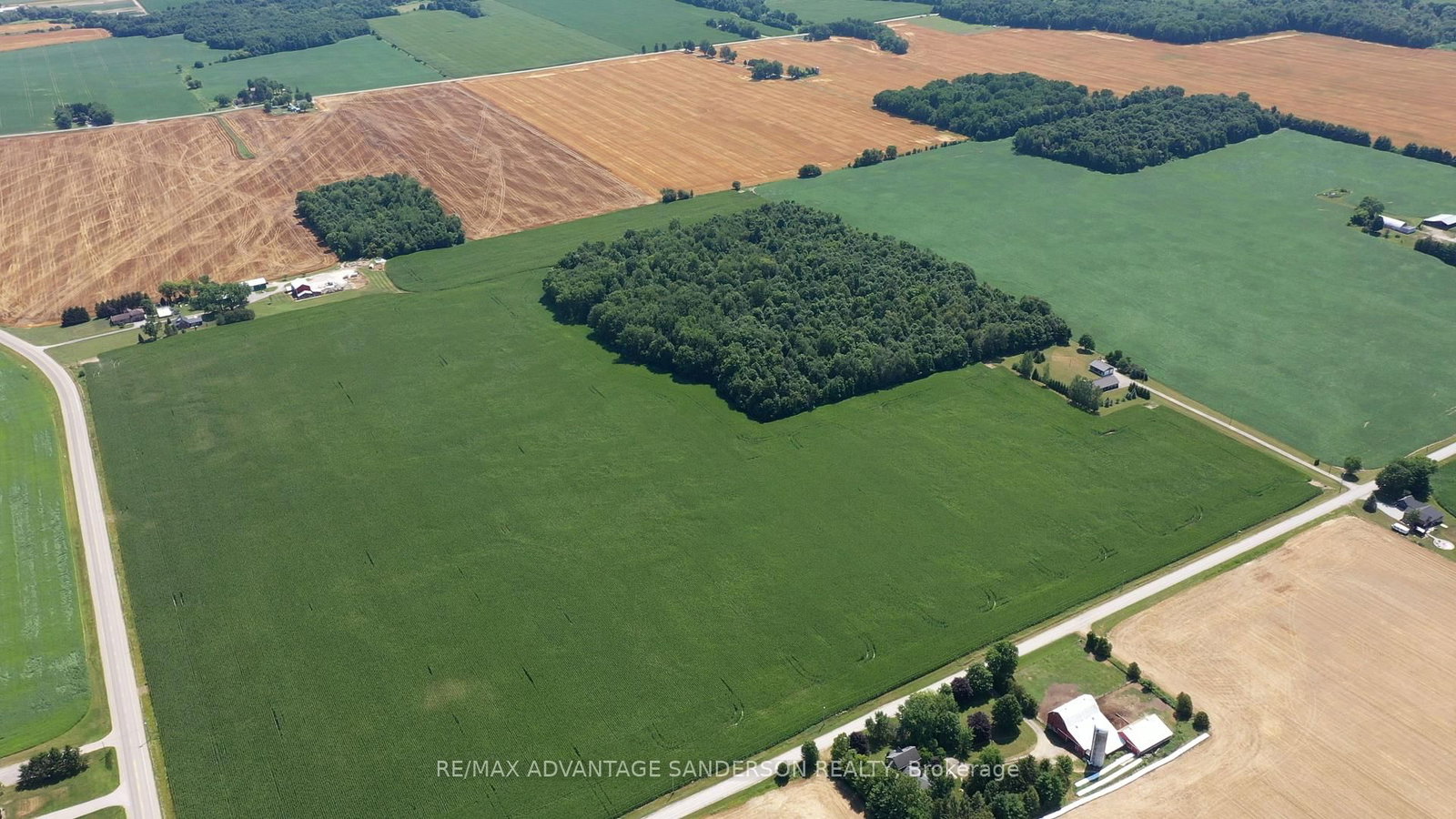 14677 Ten Mile Road • Middlesex Centre, ON photo 10