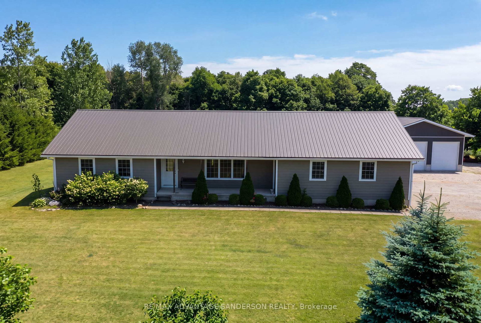 14677 Ten Mile Road • Middlesex Centre, ON photo 14
