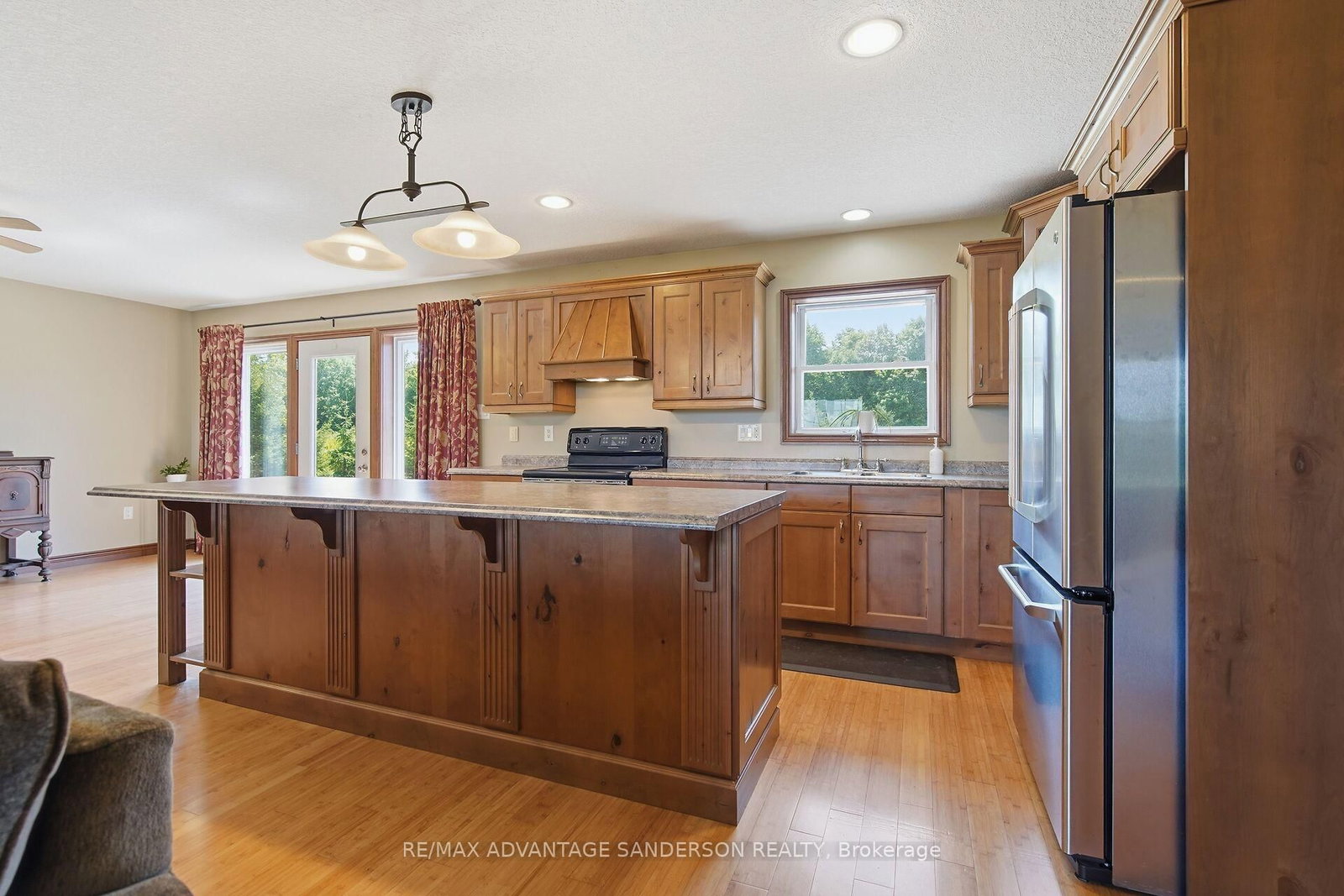14677 Ten Mile Road • Middlesex Centre, ON photo 29