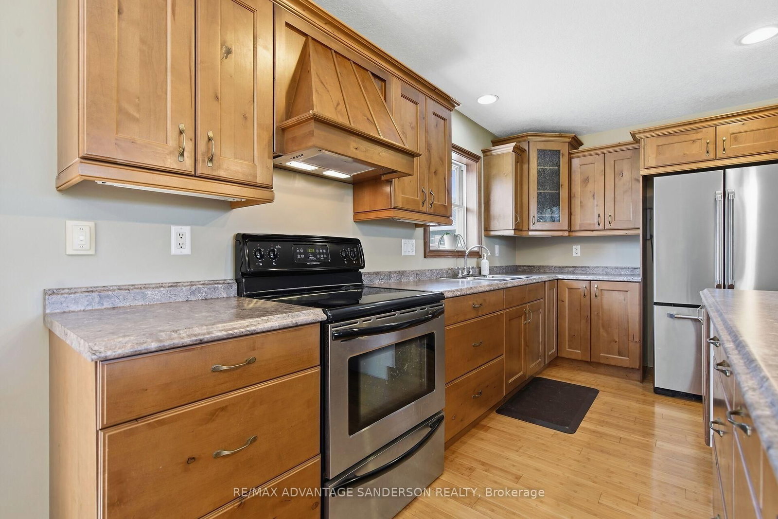 14677 Ten Mile Road • Middlesex Centre, ON photo 31