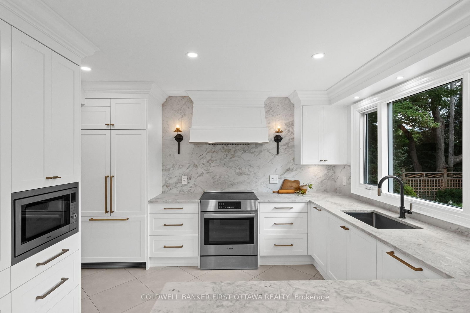 229 Crocus Avenue • Ottawa, ON photo 12