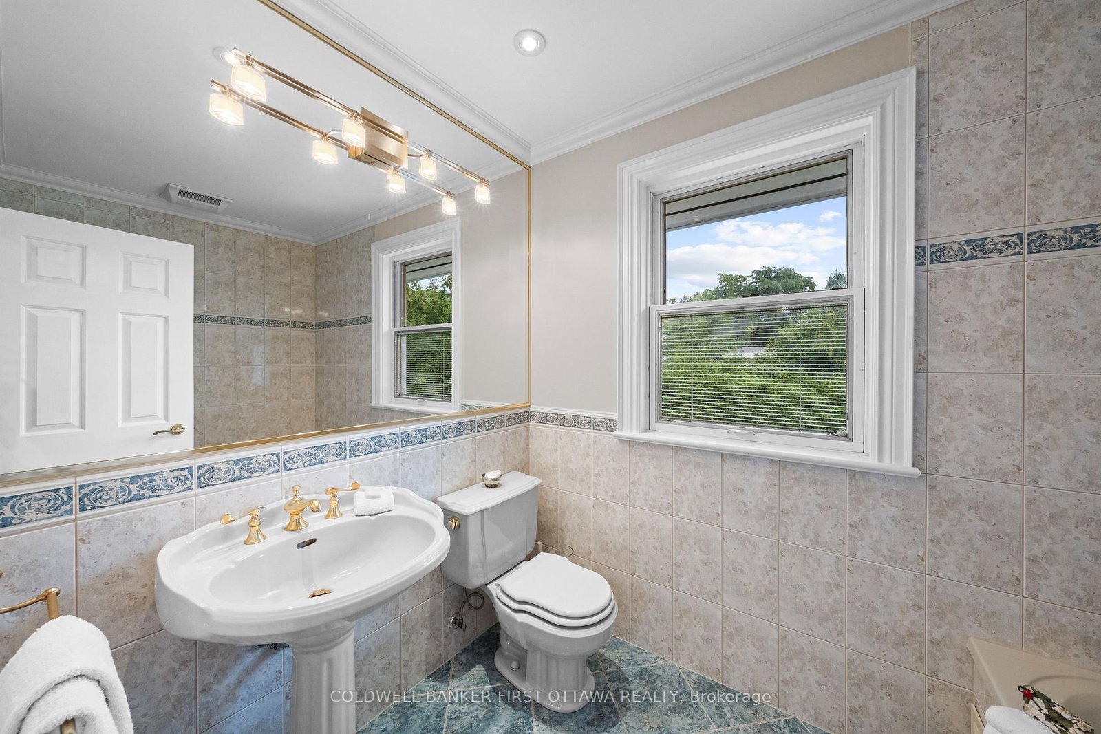 229 Crocus Avenue • Ottawa, ON photo 23