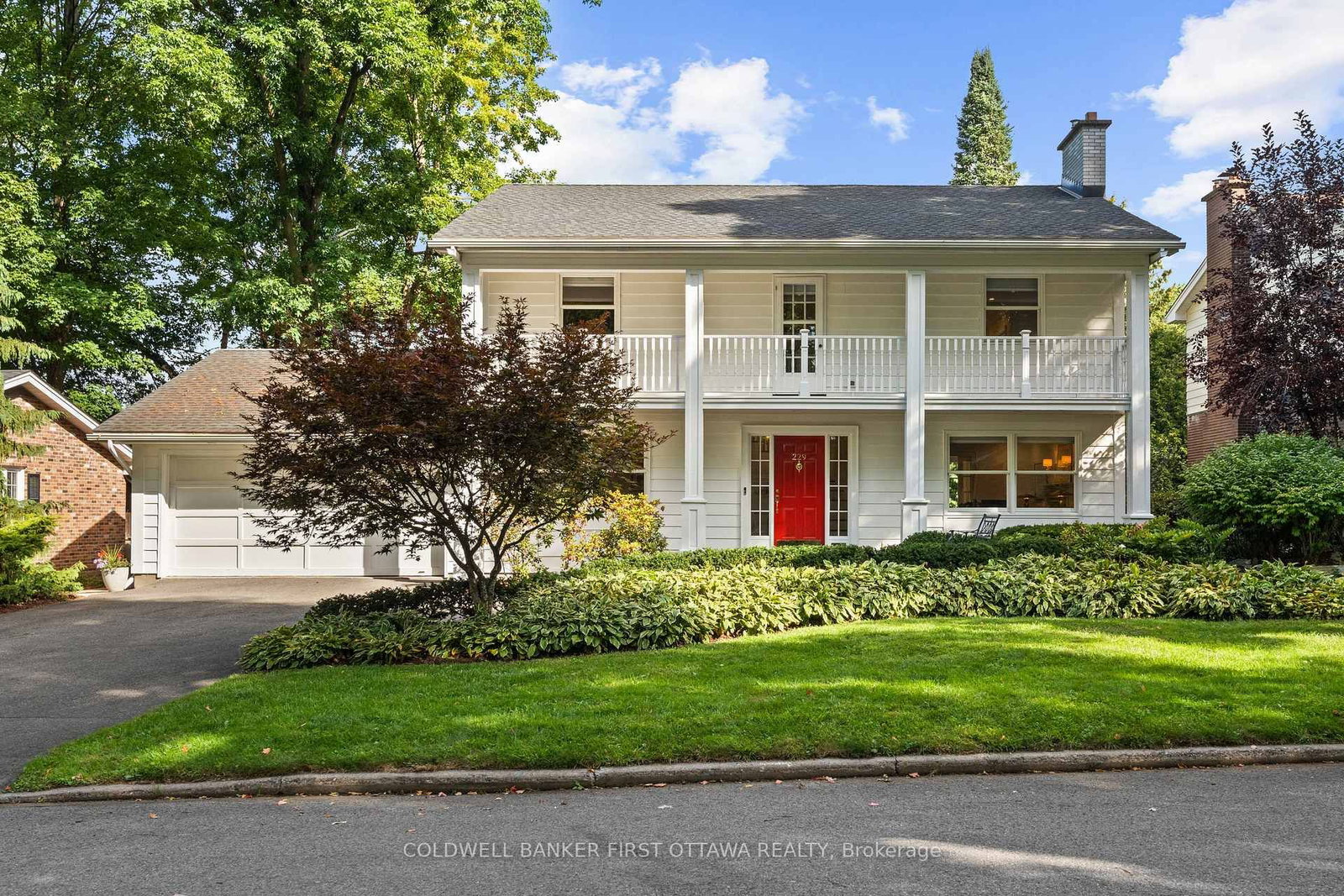 229 Crocus Avenue • Ottawa, ON photo 3