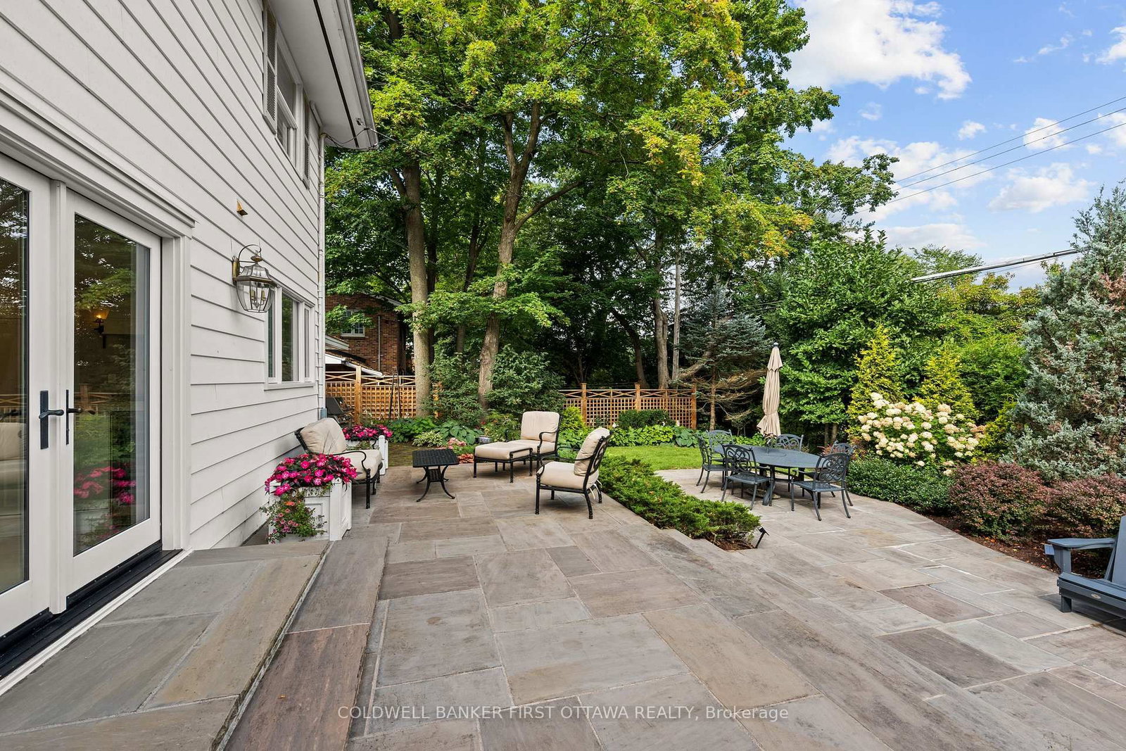 229 Crocus Avenue • Ottawa, ON photo 35