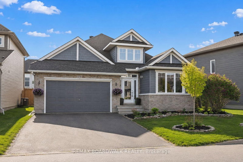 279 Sceptre Way S