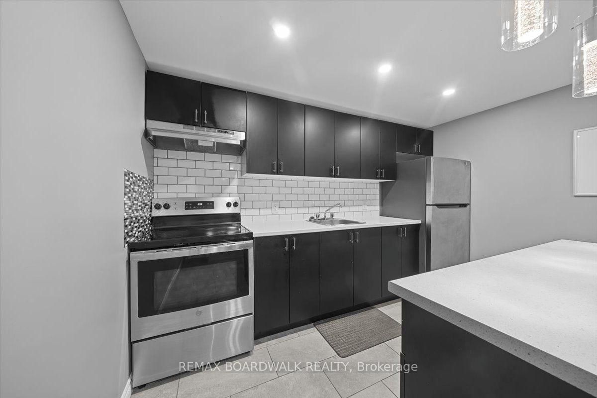 279 Sceptre Way, Ottawa, view 35
