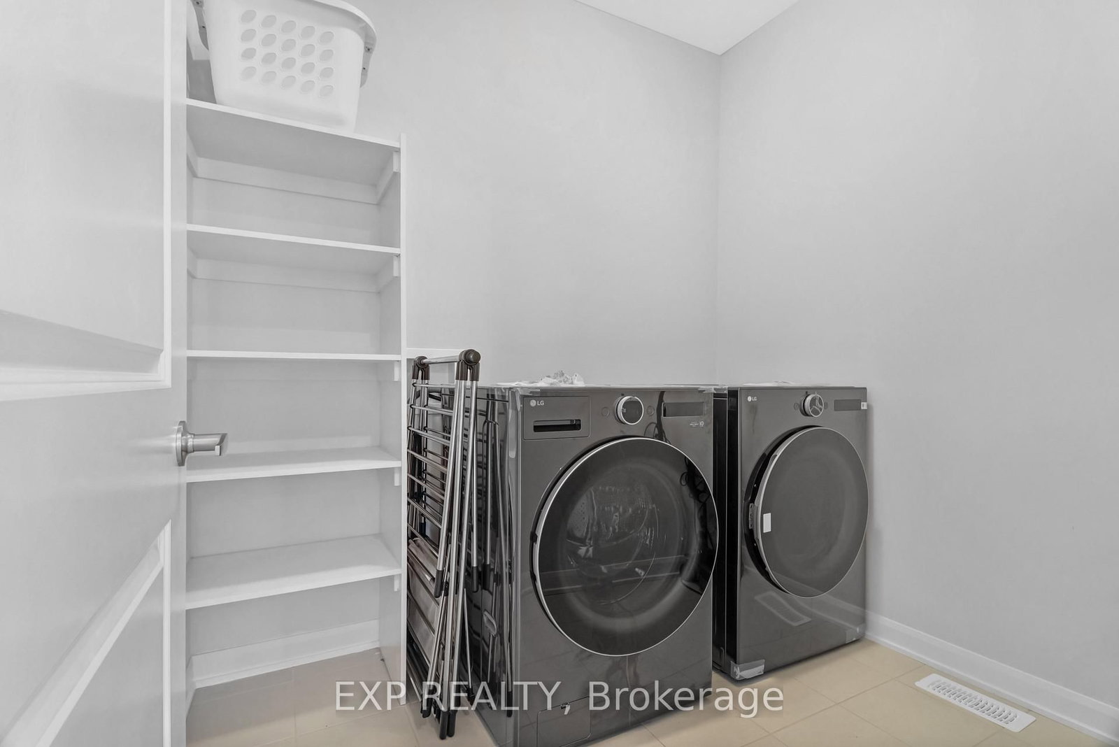 626 Inver Lane • Ottawa, ON photo 37