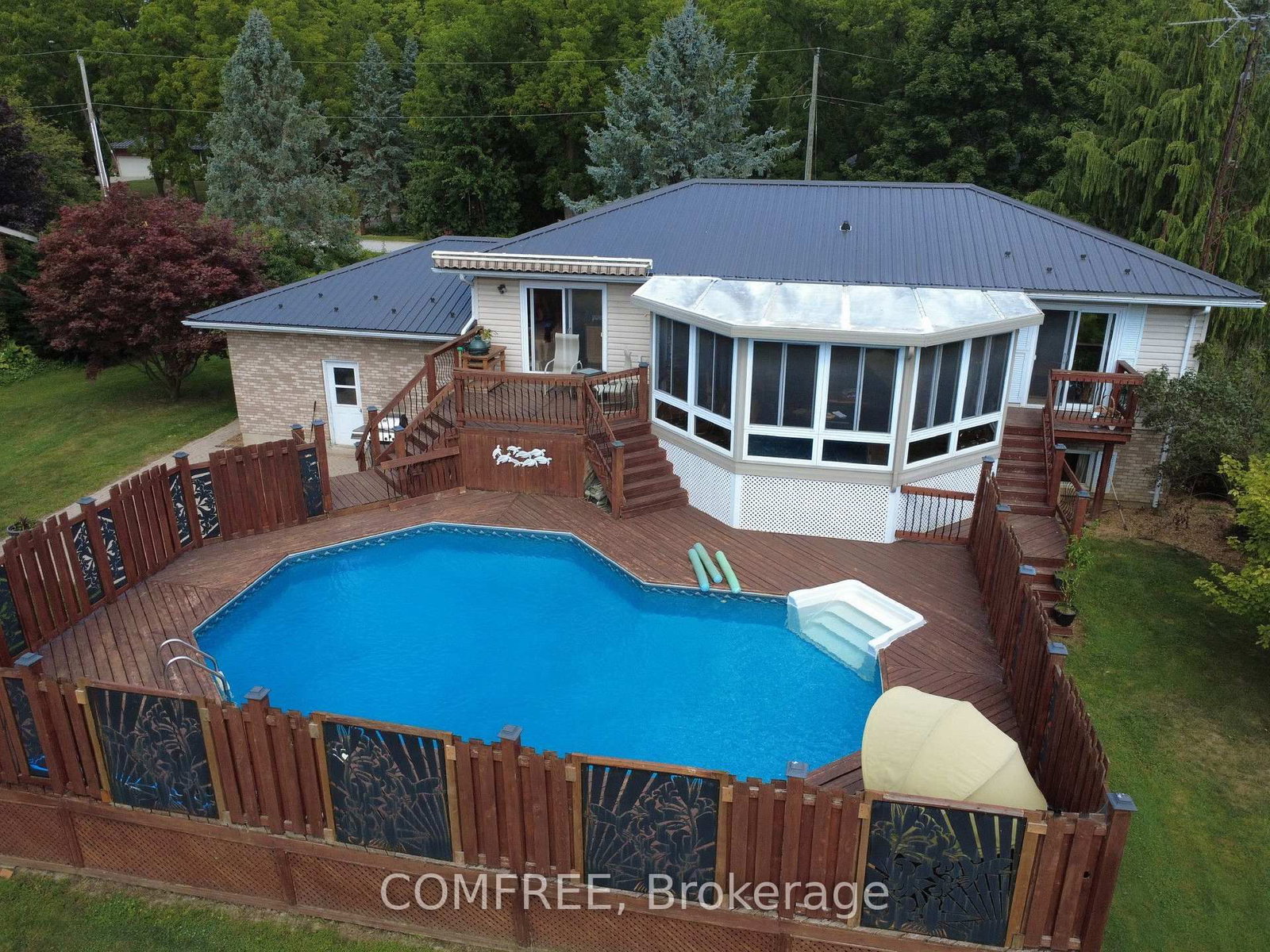 9104 Mc Dowell Line • Chatham-Kent, ON photo 33