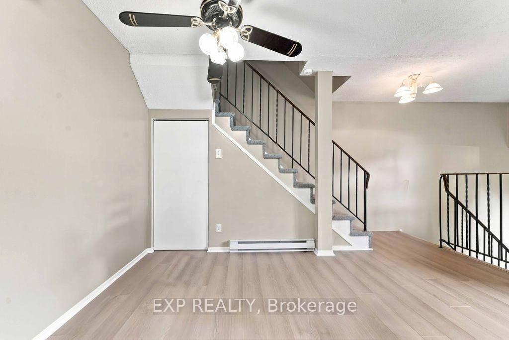 30A WOODVALE Green • #30A • Ottawa, ON photo 15