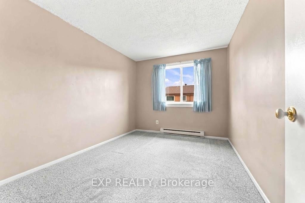 30A WOODVALE Green • #30A • Ottawa, ON photo 21
