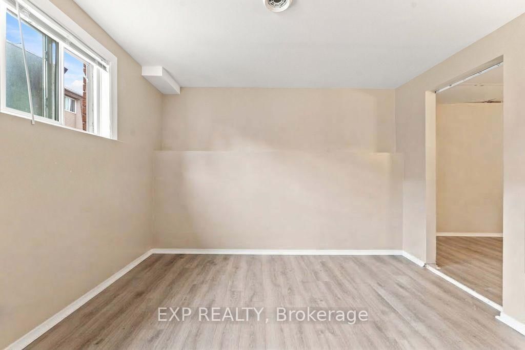 30A WOODVALE Green • #30A • Ottawa, ON photo 25
