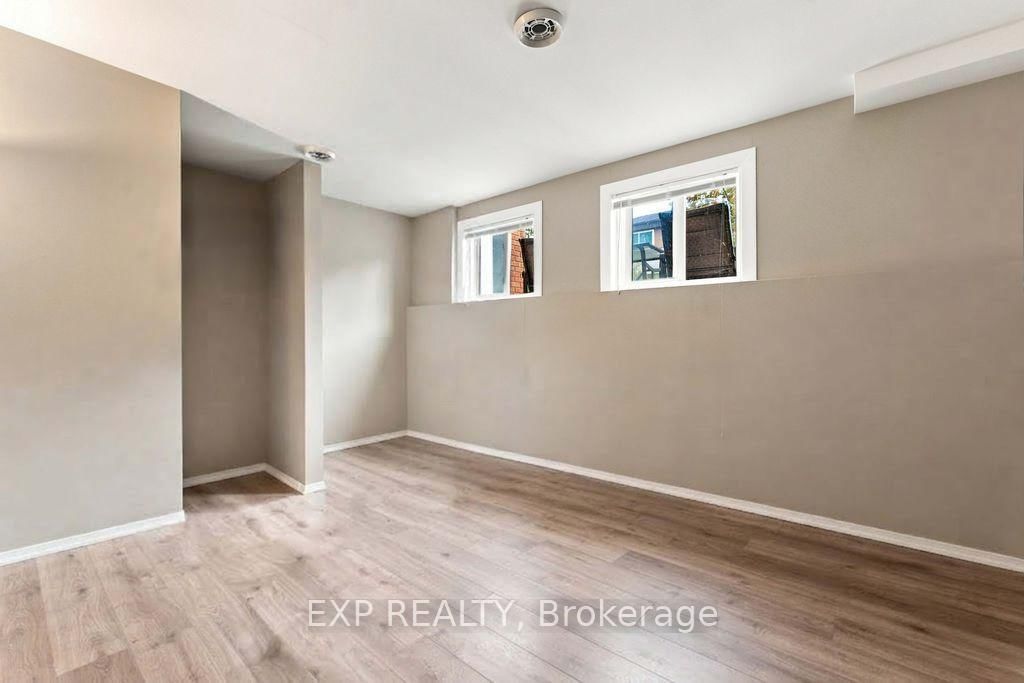 30A WOODVALE Green • #30A • Ottawa, ON photo 26