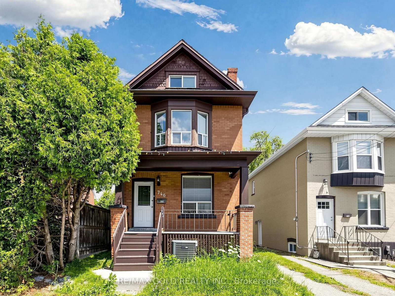 746 King Street W • Hamilton, ON photo 1