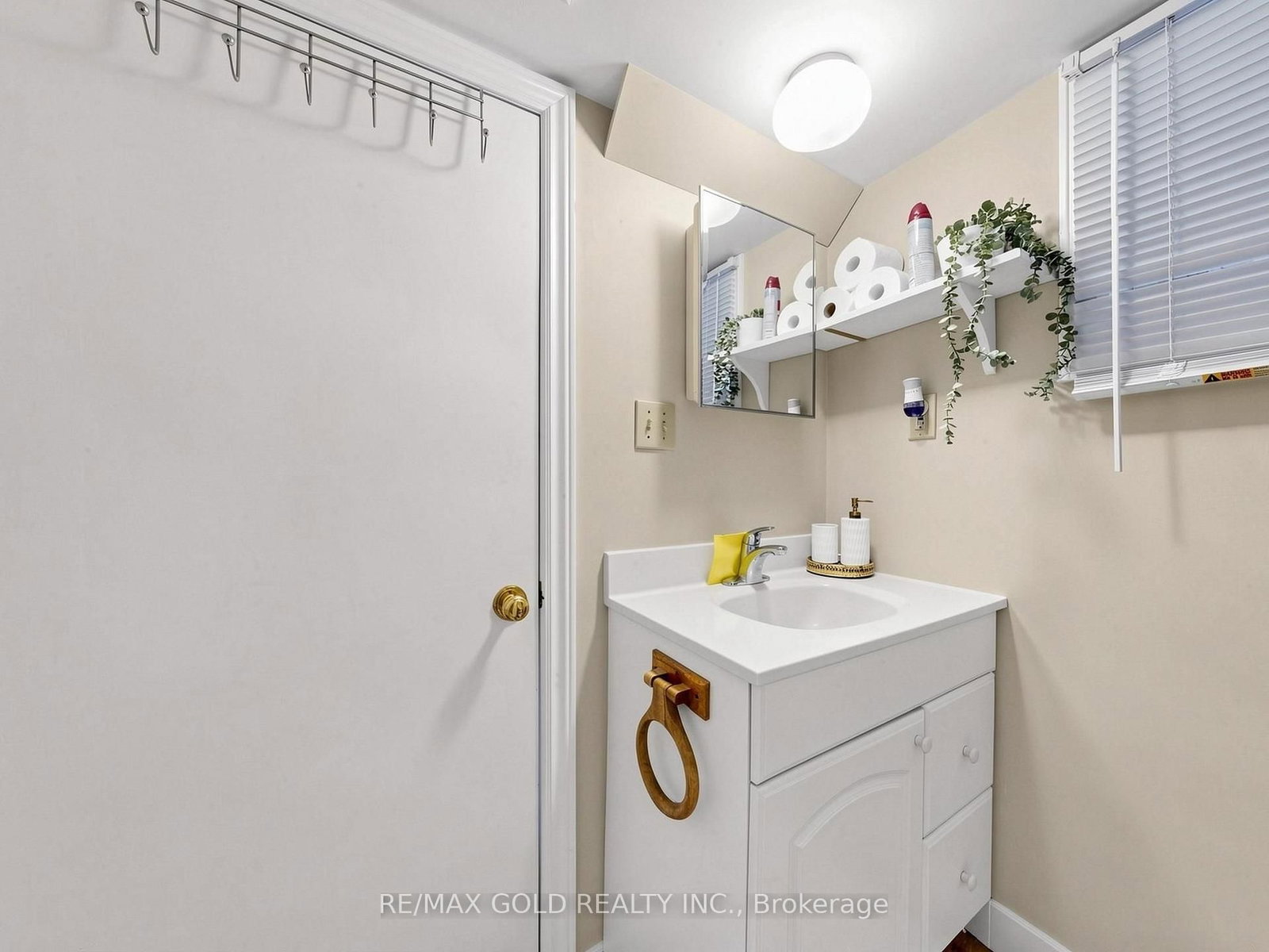 746 King Street W • Hamilton, ON photo 42