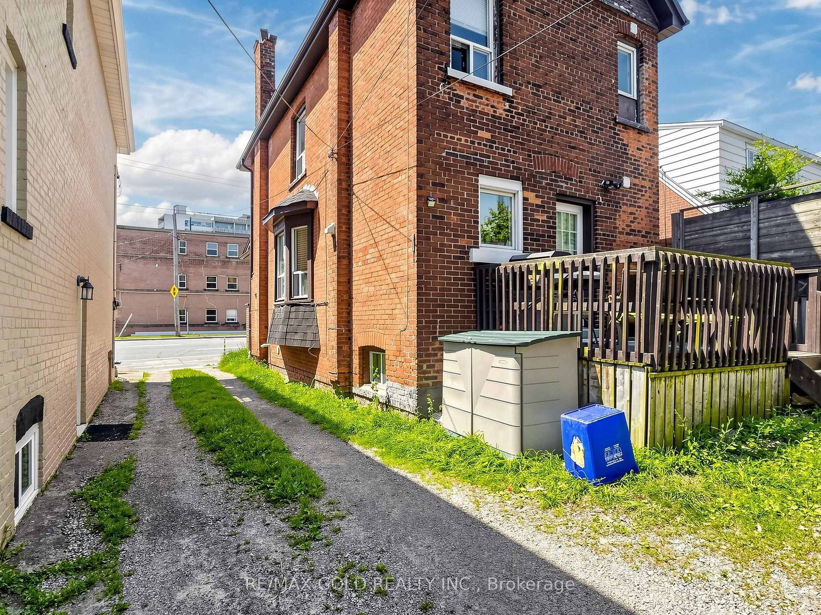 746 King Street W • Hamilton, ON photo 45