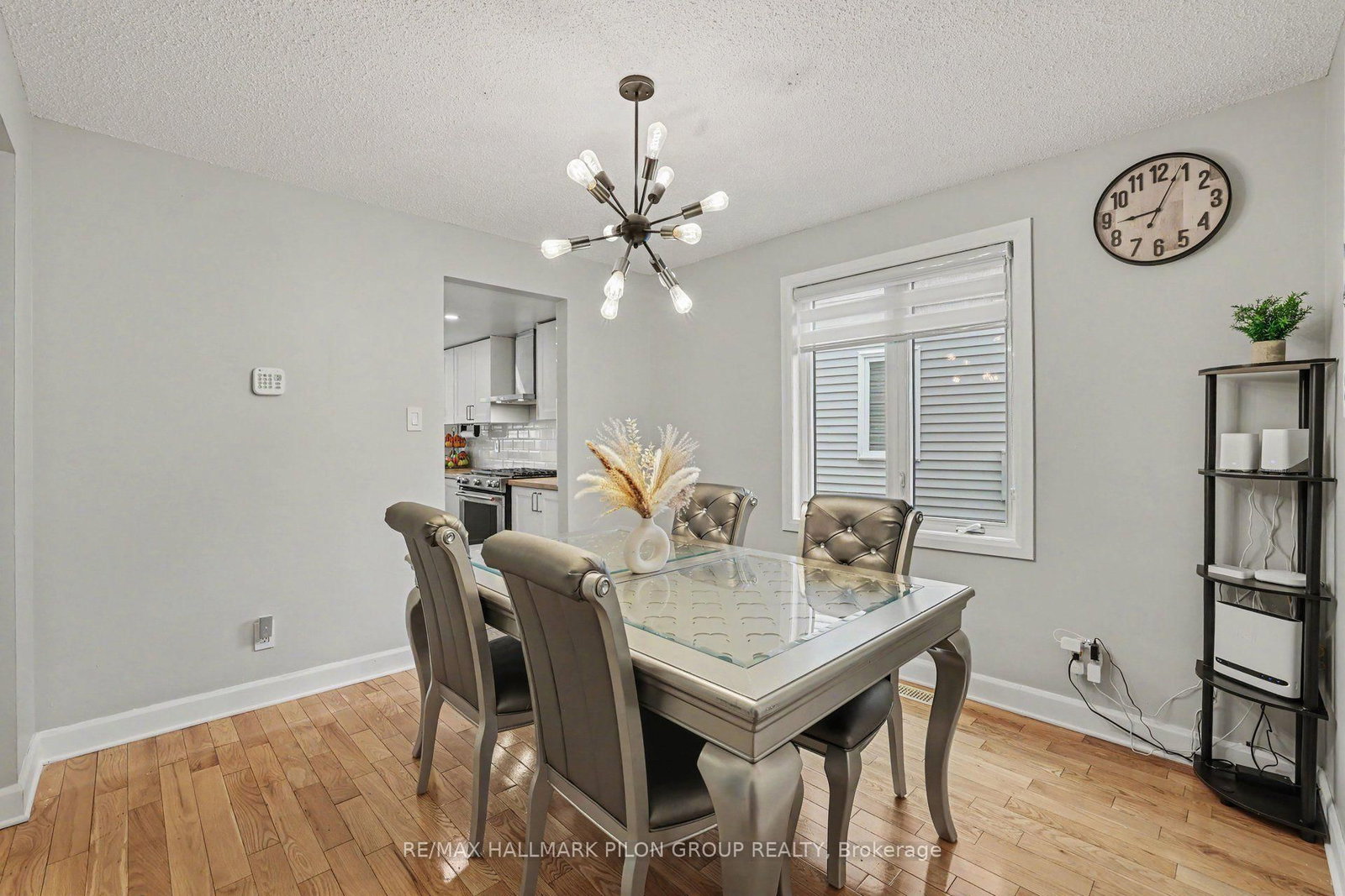 1689 Champneuf Drive • Ottawa, ON photo 13