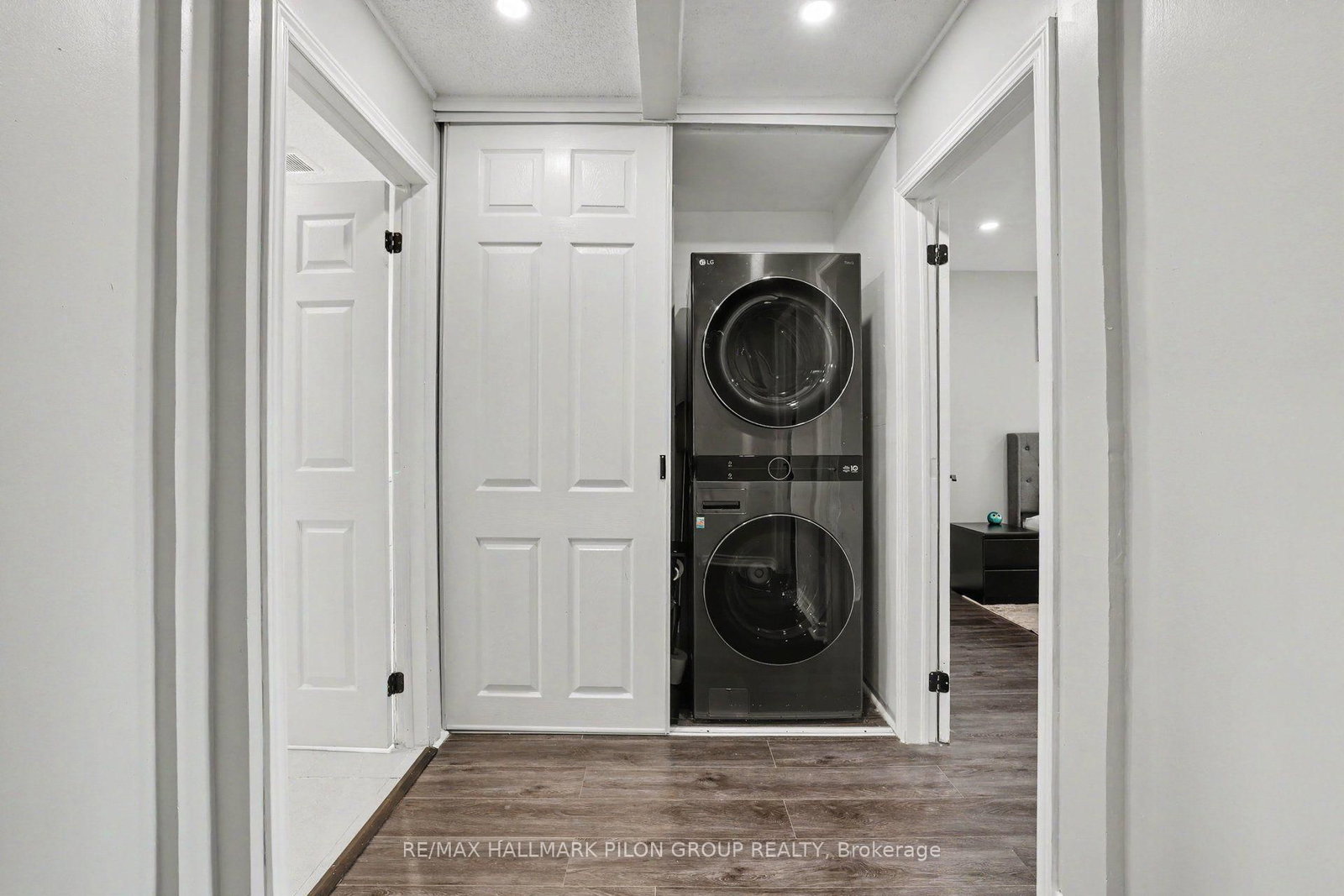 1689 Champneuf Drive • Ottawa, ON photo 23