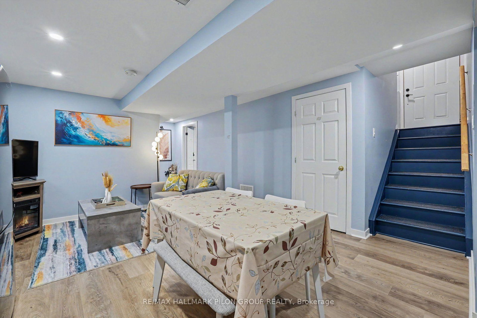 1689 Champneuf Drive • Ottawa, ON photo 27