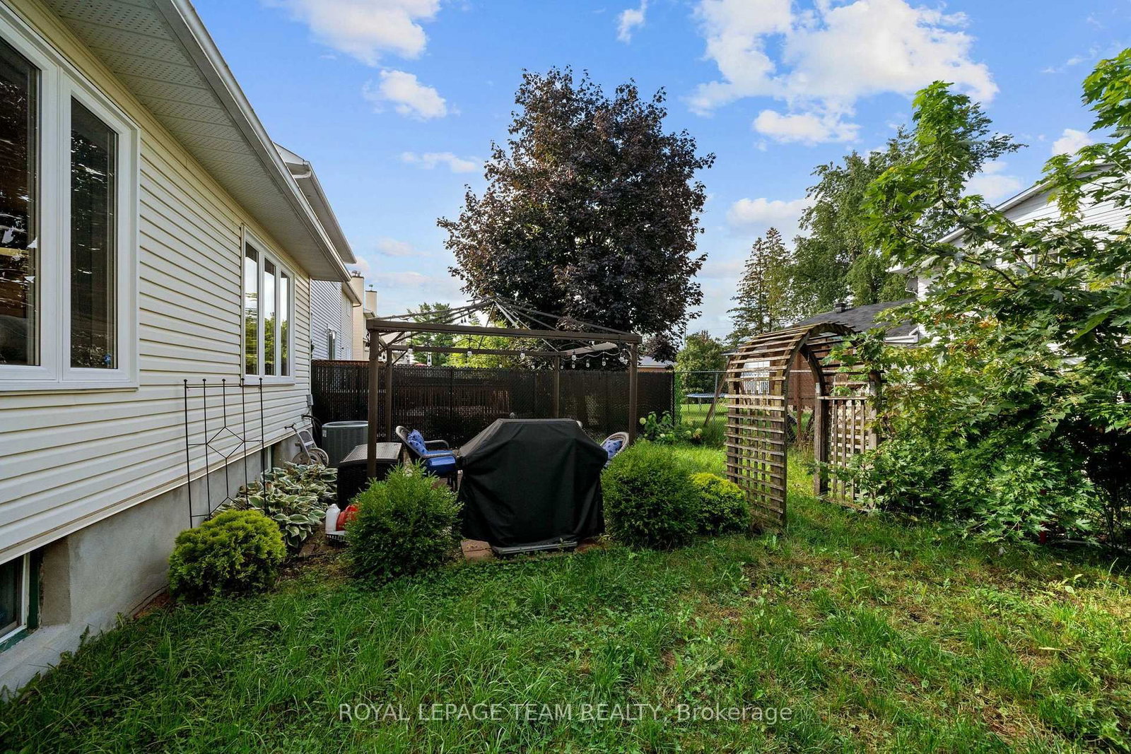 6524 Tooney Drive • Orleans, ON photo 48