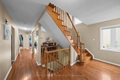 6524 Tooney Drive • Orleans, ON photo 8