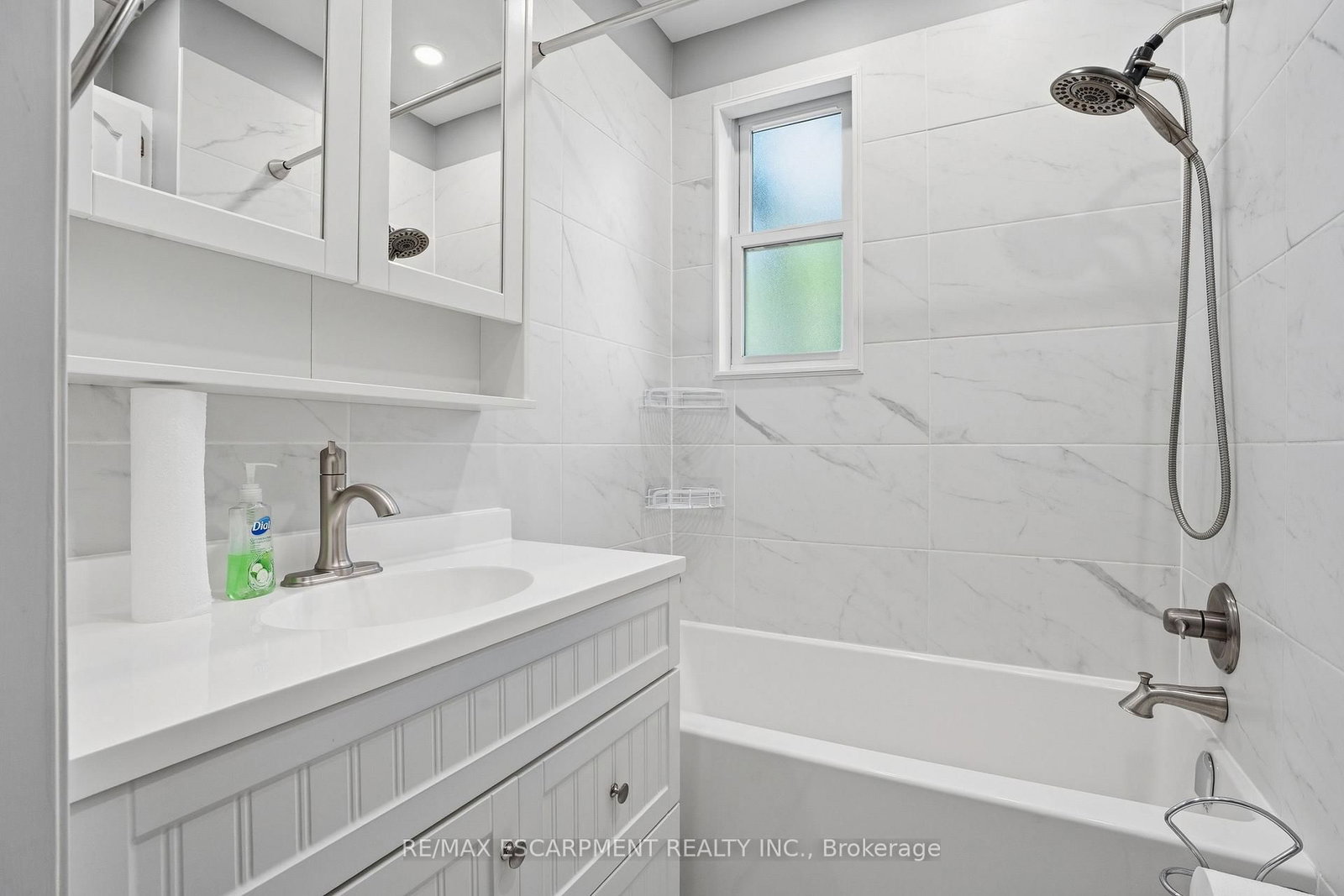 96 PALING Avenue • Hamilton, ON photo 16