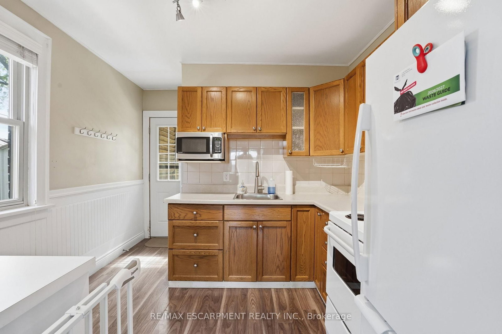 96 PALING Avenue • Hamilton, ON photo 9