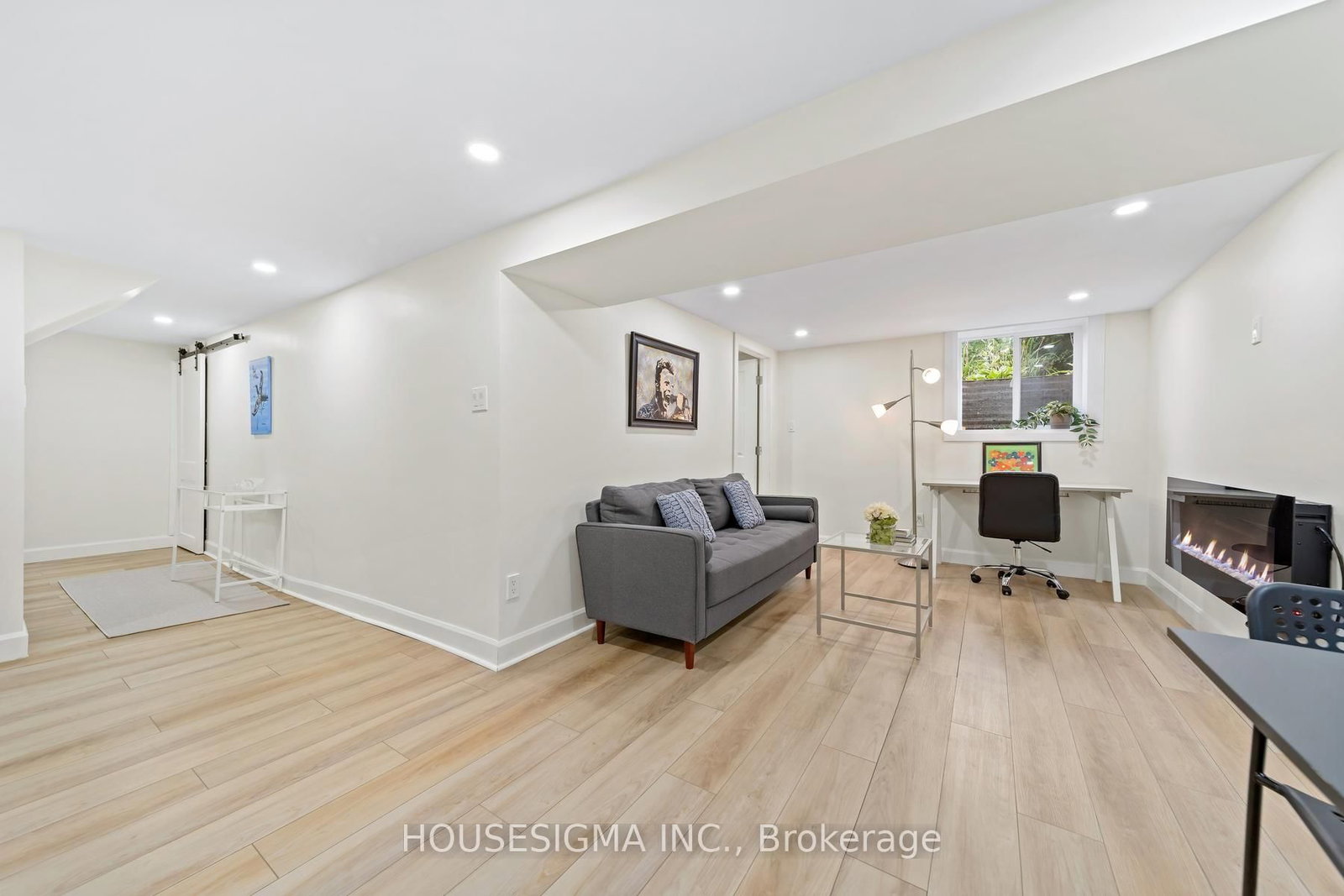 22 Arkledun Avenue • Hamilton, ON photo 30