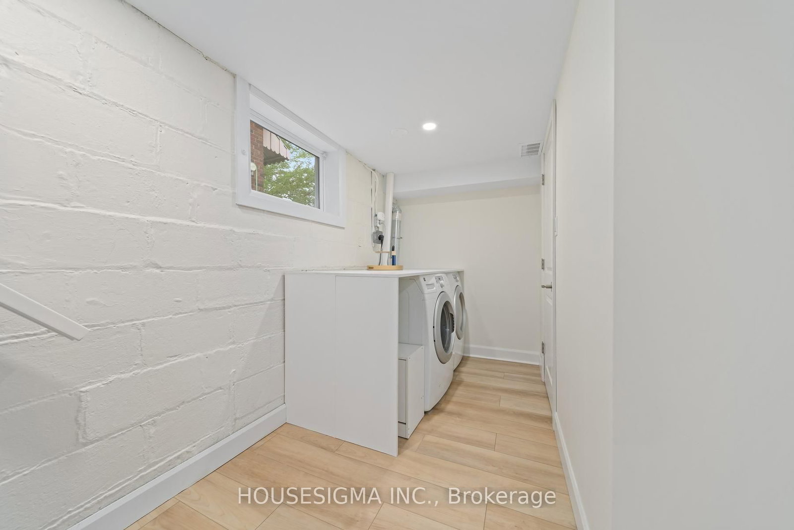 22 Arkledun Avenue • Hamilton, ON photo 34