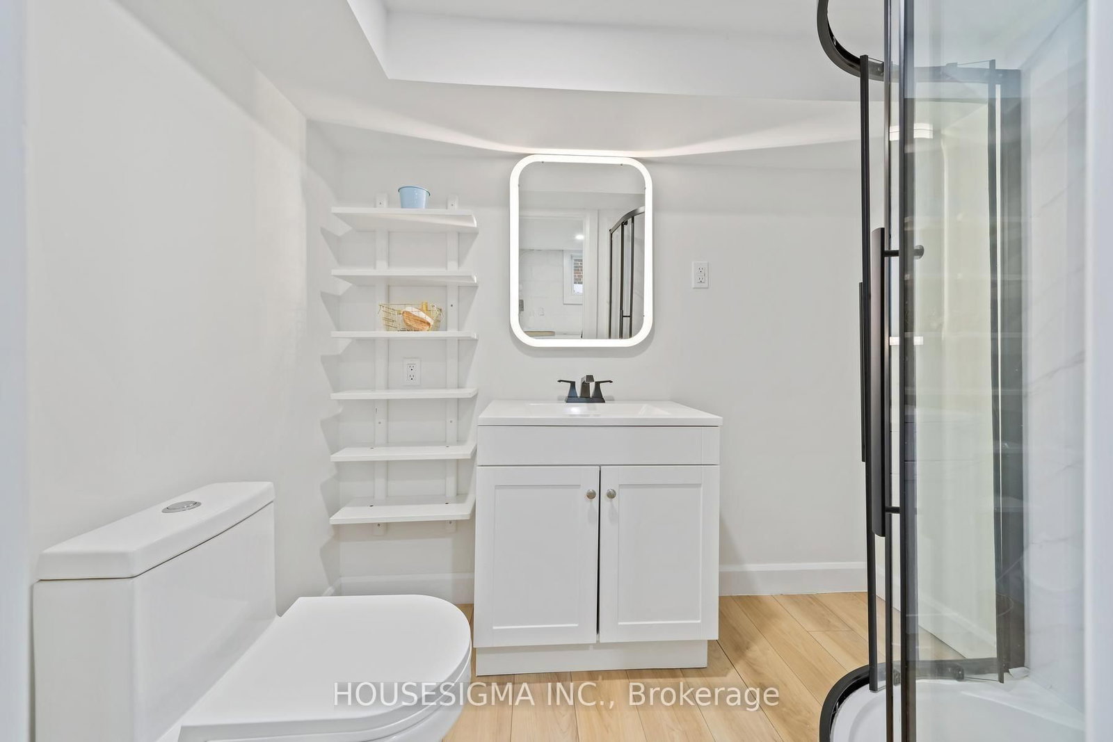 22 Arkledun Avenue • Hamilton, ON photo 35