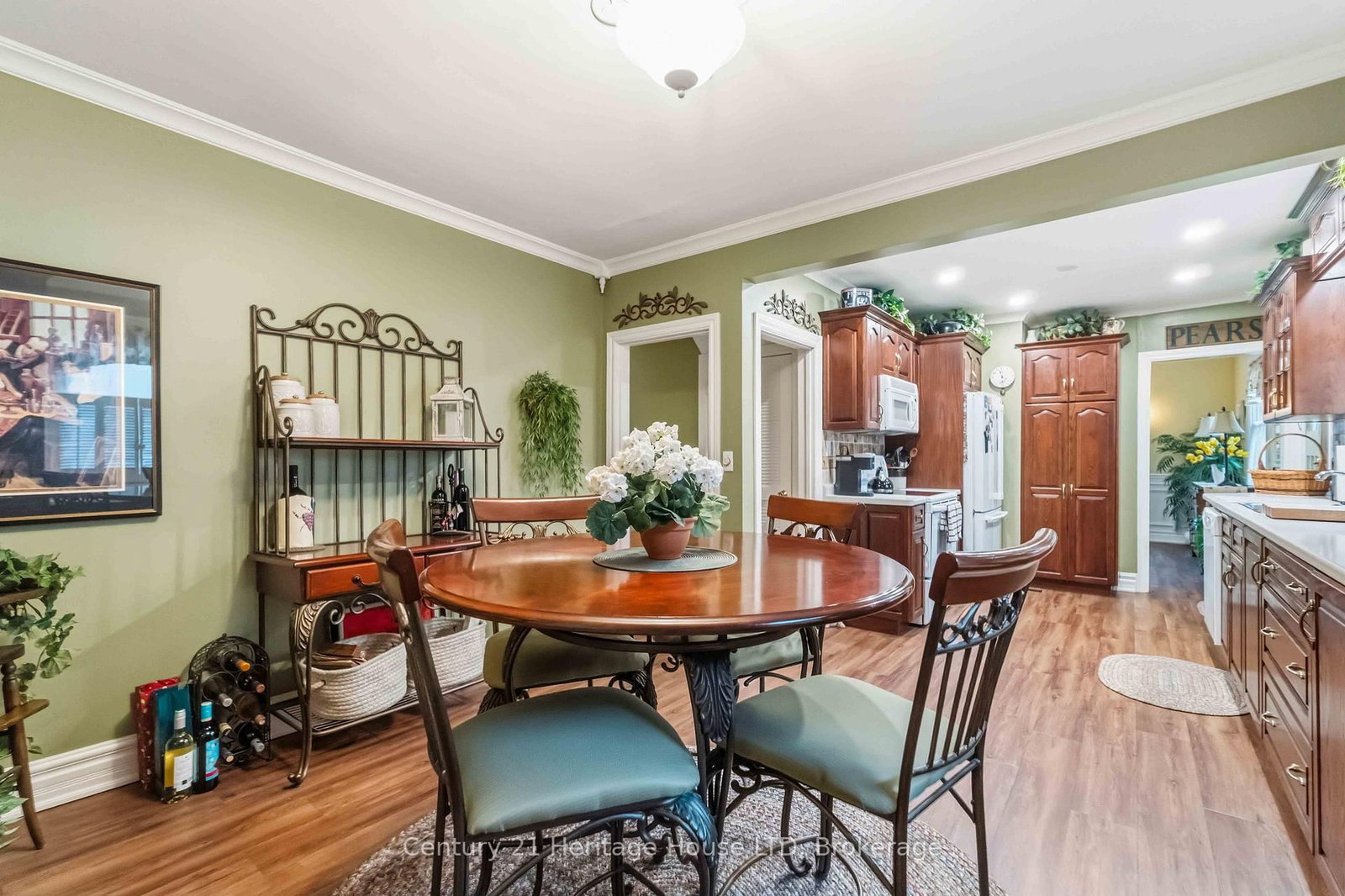 25 GLENVIEW Avenue • Welland, ON photo 16