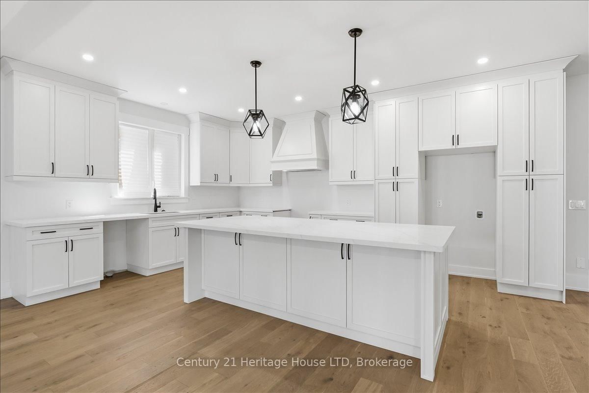 2476 COLANGELO Drive • Niagara Falls, ON photo 14