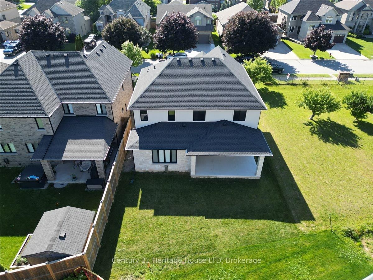 2476 COLANGELO Drive • Niagara Falls, ON photo 42