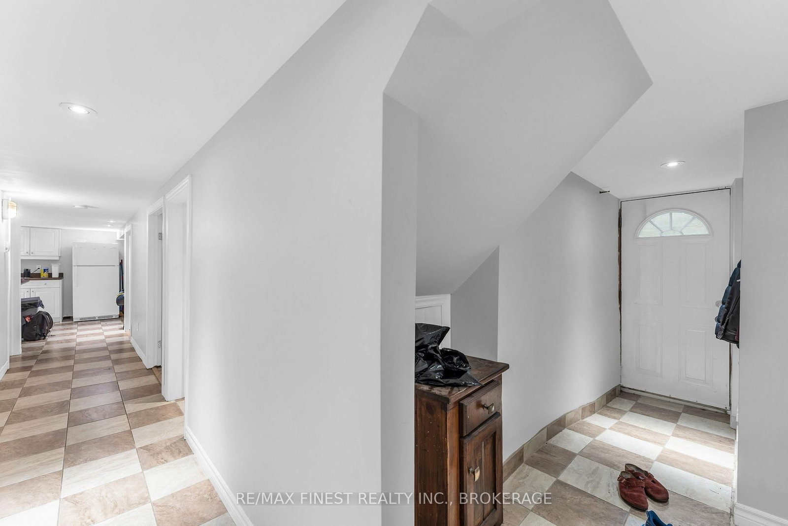 236 COLLINGWOOD Street • Kingston, ON photo 28