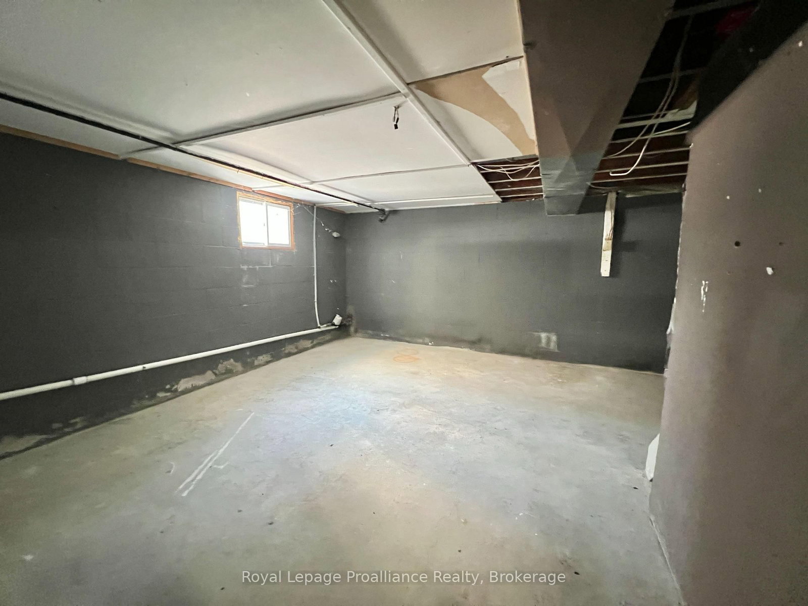 148 Lester Road • #A • Trenton, ON photo 13