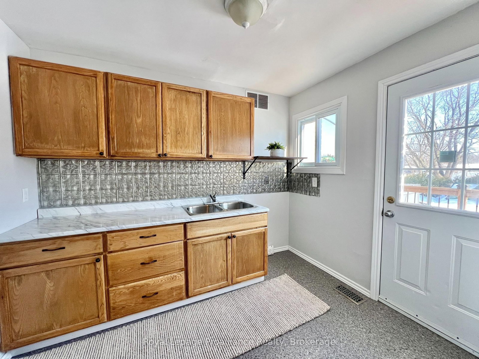 148 Lester Road • #A • Trenton, ON photo 8