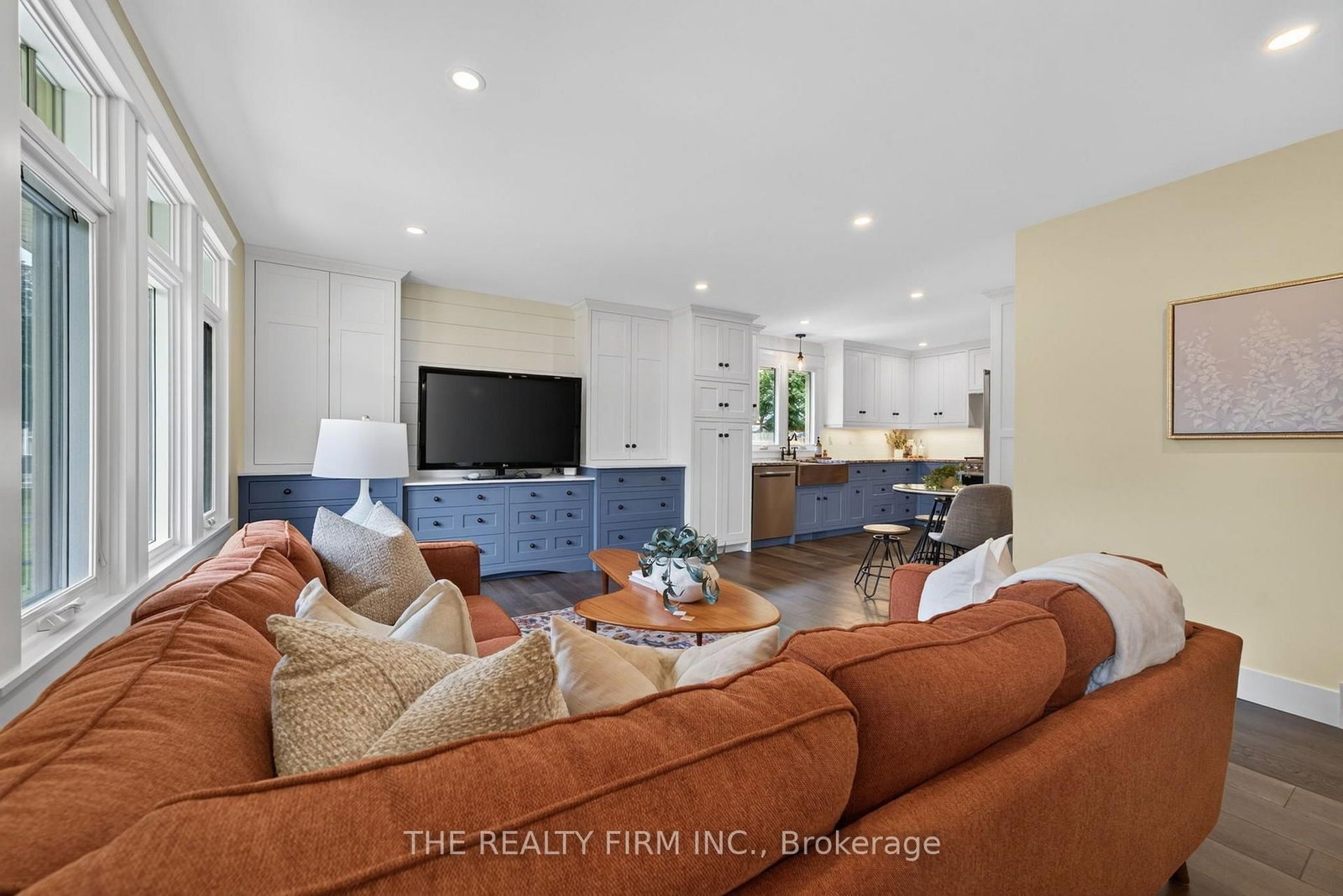 50 Sparta Street • St. Thomas, ON photo 4