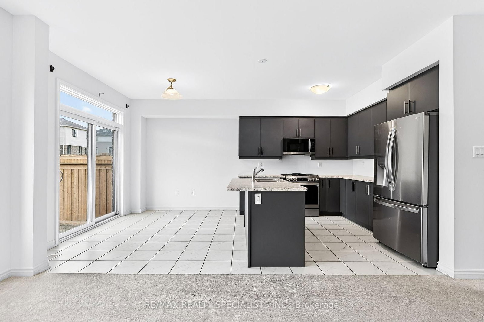 27 Harpin Way W • Centre Wellington, ON photo 14