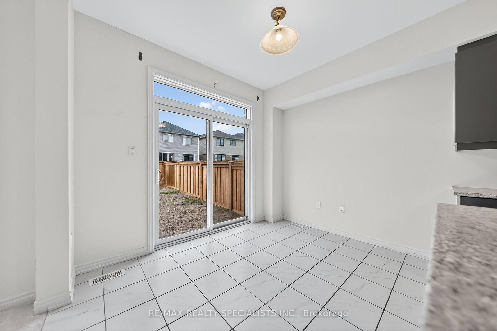 27 Harpin Way W • Centre Wellington, ON photo 23