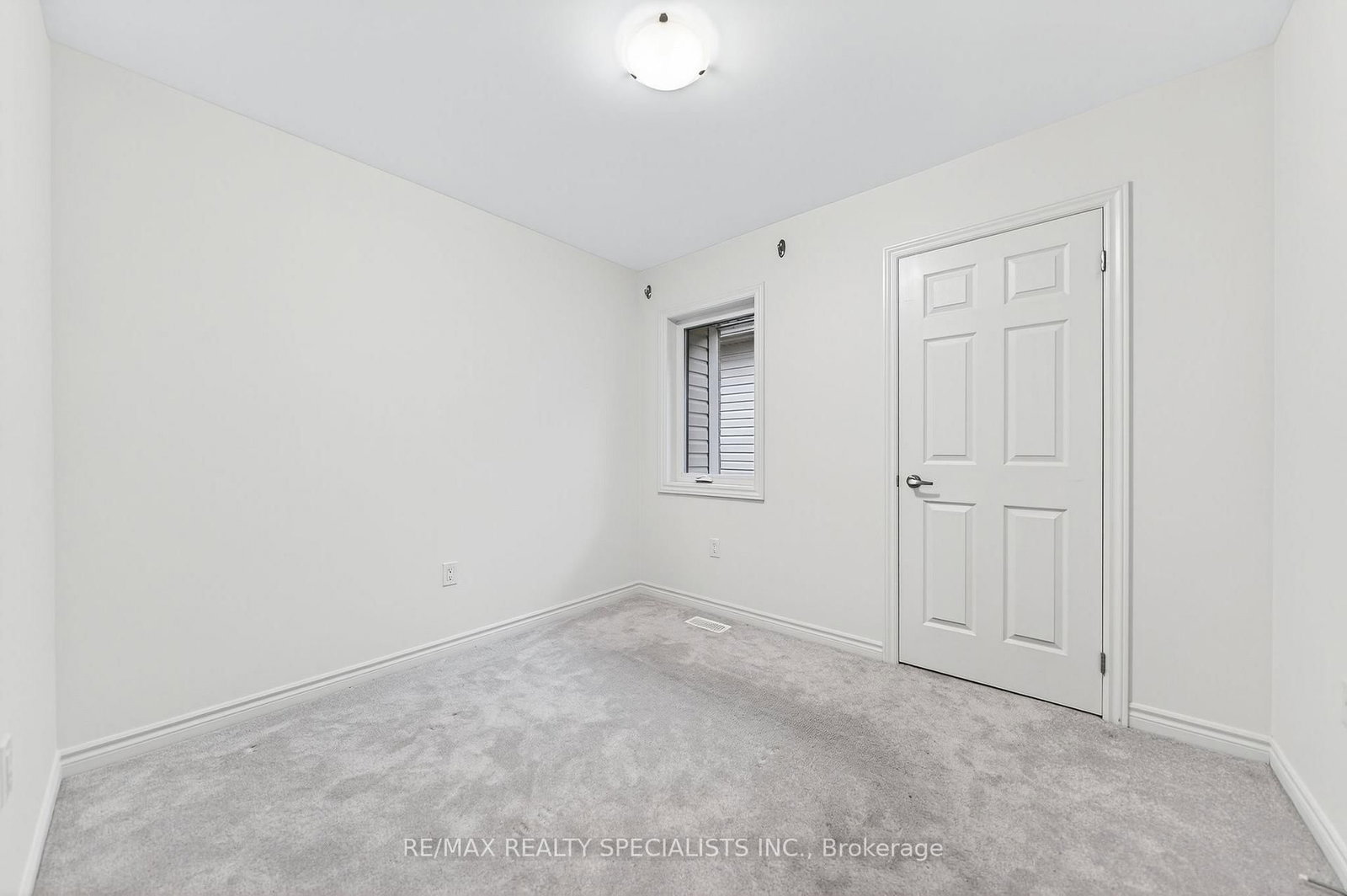 27 Harpin Way W • Centre Wellington, ON photo 39