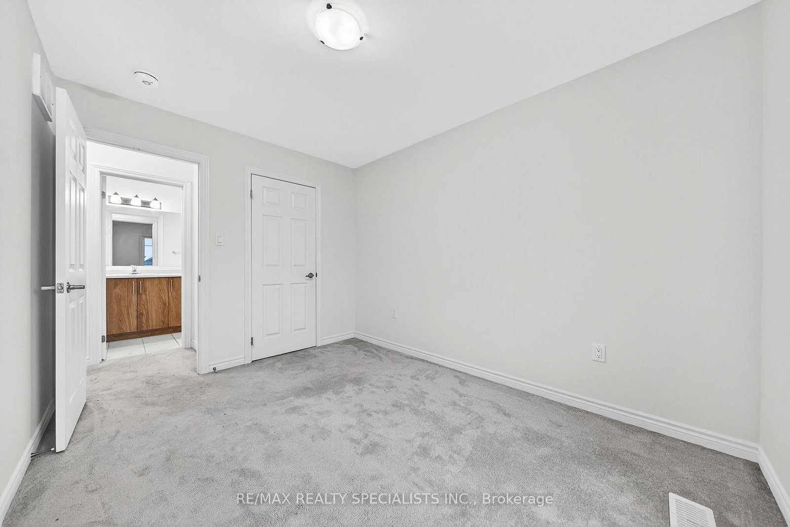 27 Harpin Way W • Centre Wellington, ON photo 43