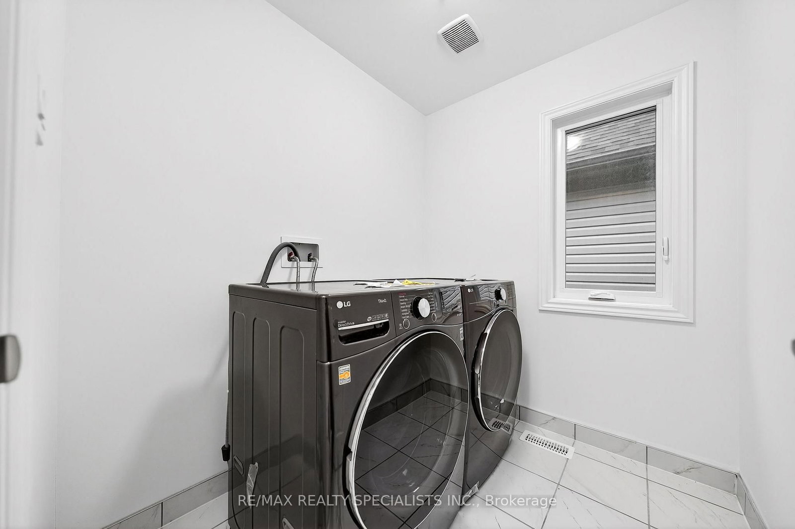 27 Harpin Way W • Centre Wellington, ON photo 45
