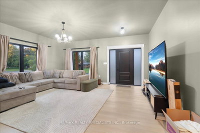 7 Scott Drive • Norfolk, ON photo 9
