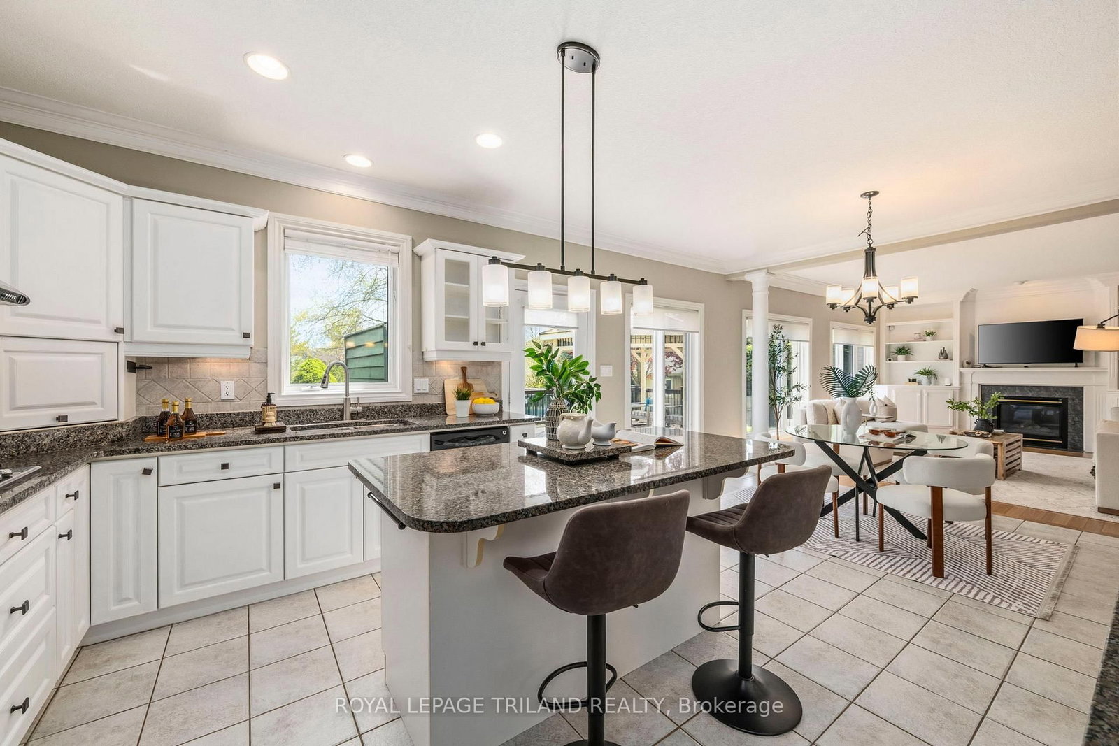 56 Glenridge Crescent • London North, ON photo 11