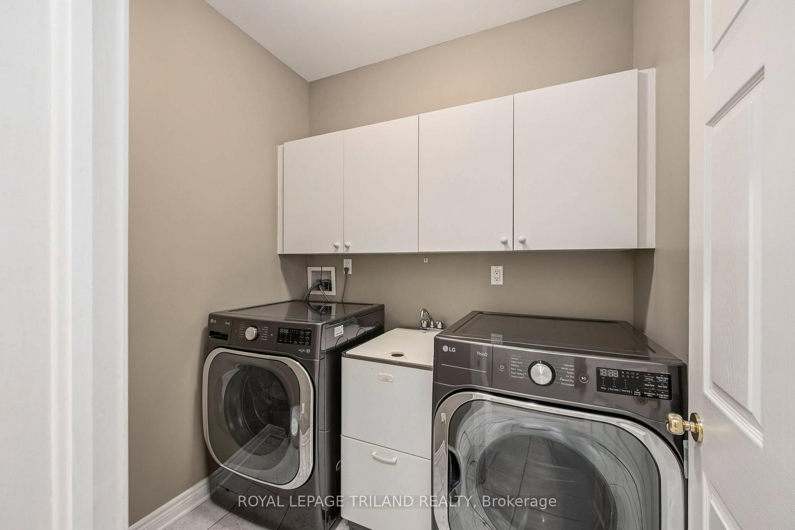 56 Glenridge Crescent • London North, ON photo 18